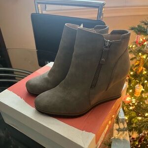 SOUL Naturalizer Haley Women's Wedge Boots